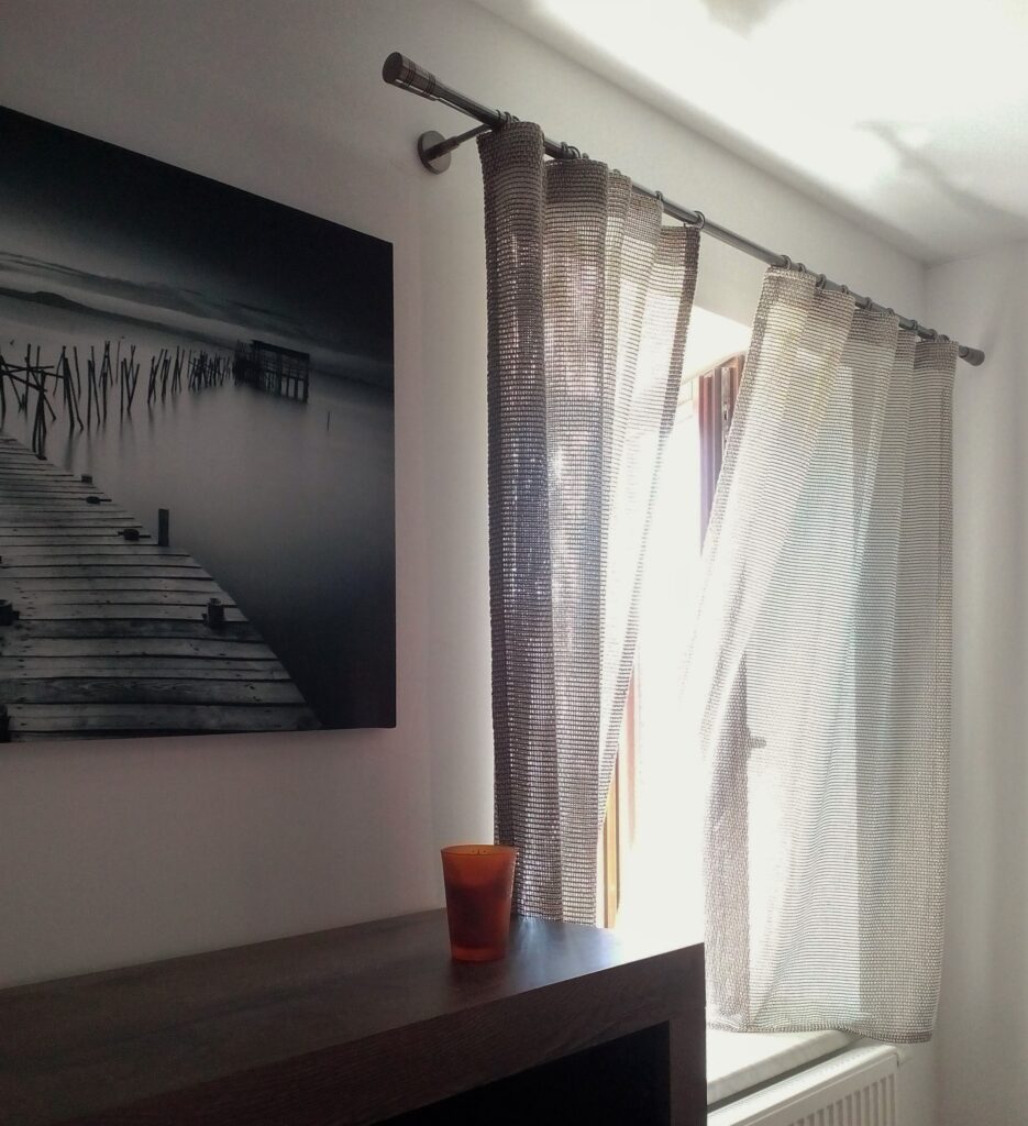 Pokoj pro slečnu a podkroví cestovatele